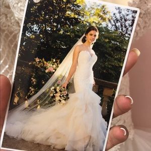 Women’s bridal dress. Essence of Australia’s D2258